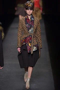 Look 30